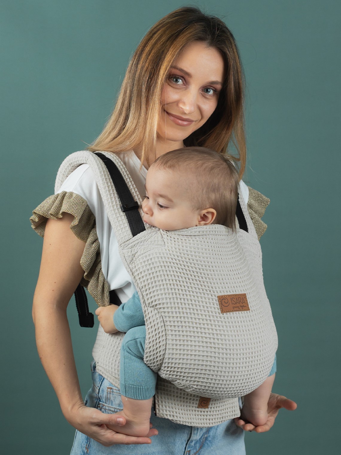 ISARA Quick Full Buckle – easy, fast, and ergonomic baby carrier