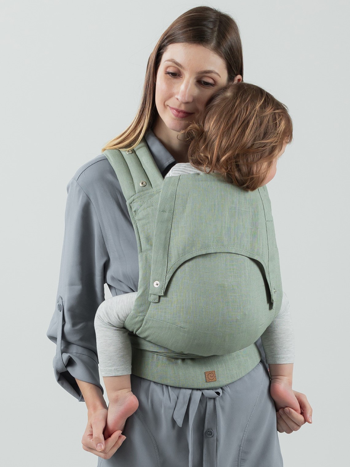 ISARA Quick Half Buckle – surišama ergonomiška nešioklė su sagtimi, patogi kasdienai ISARA Quick Half Buckle – surišama ergonomiška nešioklė su sagtimi, patogi kasdienai