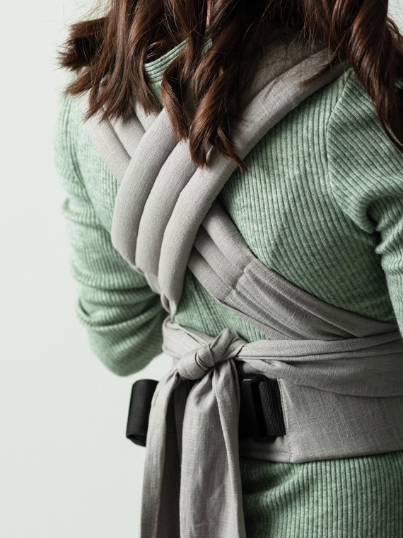 ISARA Quick Half Buckle – surišama ergonomiška nešioklė su sagtimi, patogi kasdienai
