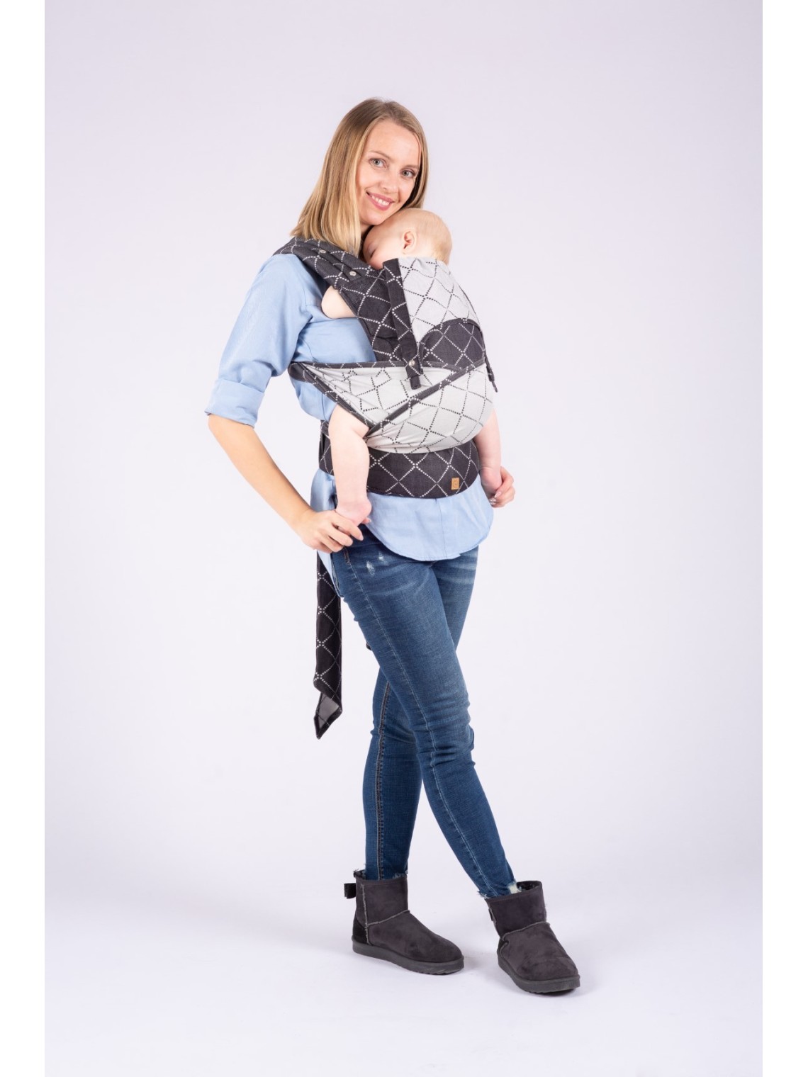 ISARA Quick Half Buckle – surišama ergonomiška nešioklė su sagtimi, patogi kasdienai
