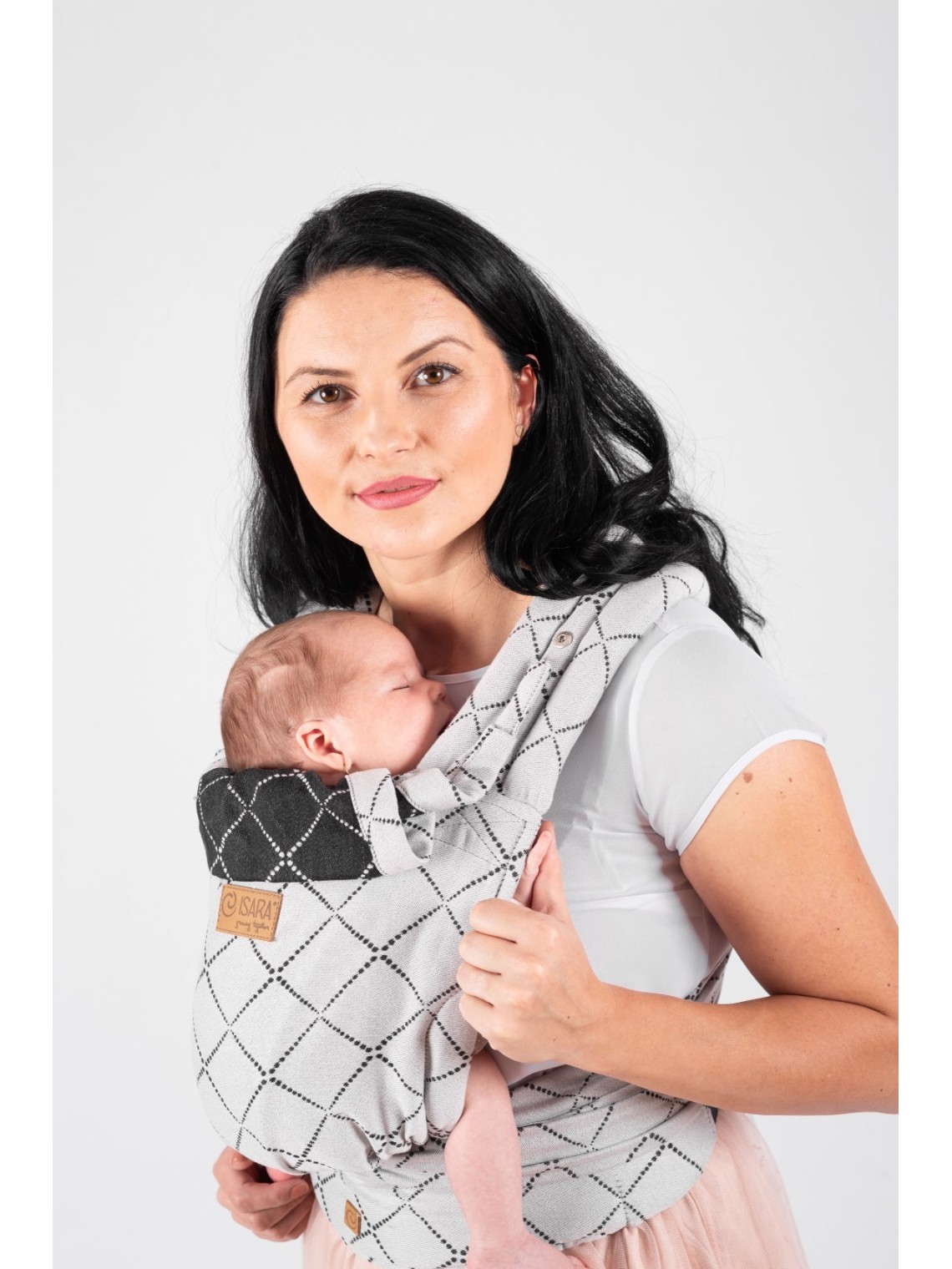 ISARA Quick Half Buckle – surišama ergonomiška nešioklė su sagtimi, patogi kasdienai ISARA Quick Half Buckle – surišama ergonomiška nešioklė su sagtimi, patogi kasdienai