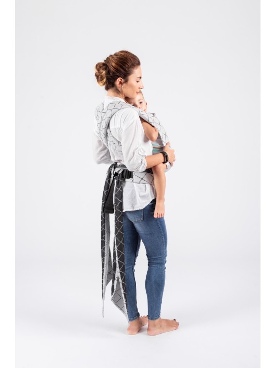 ISARA Quick Half Buckle – surišama ergonomiška nešioklė su sagtimi, patogi kasdienai