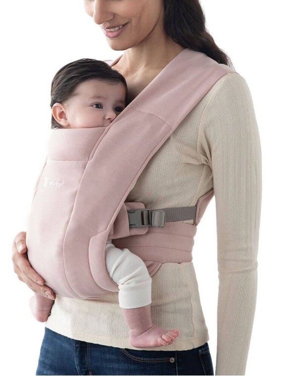 Ergobaby Embrace – soft and compact newborn carrier