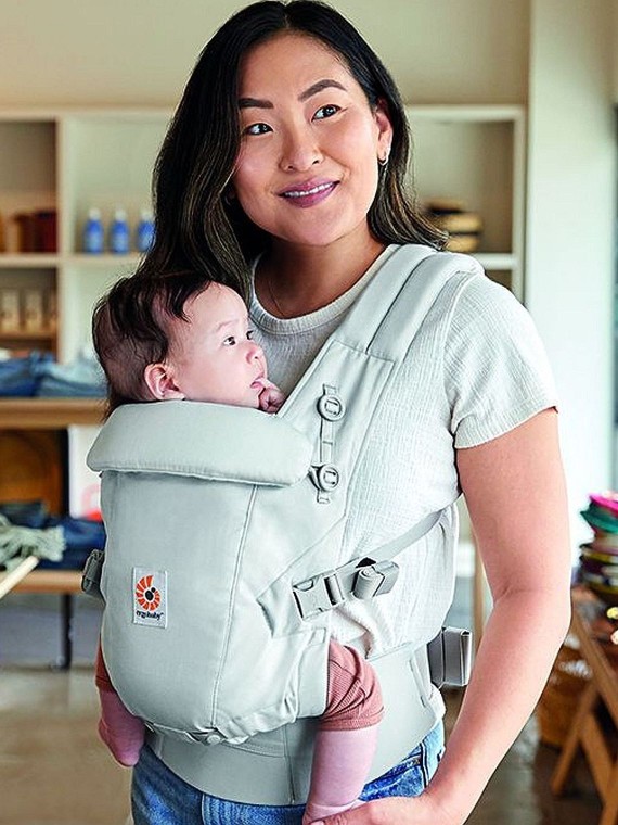 Ergobaby Adapt baby carrier – from newborn to toddler