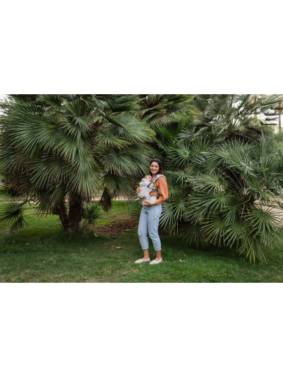 Boba X – adjustable ergonomic carrier from birth