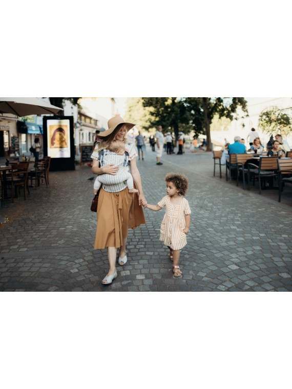 Boba X – adjustable ergonomic carrier from birth